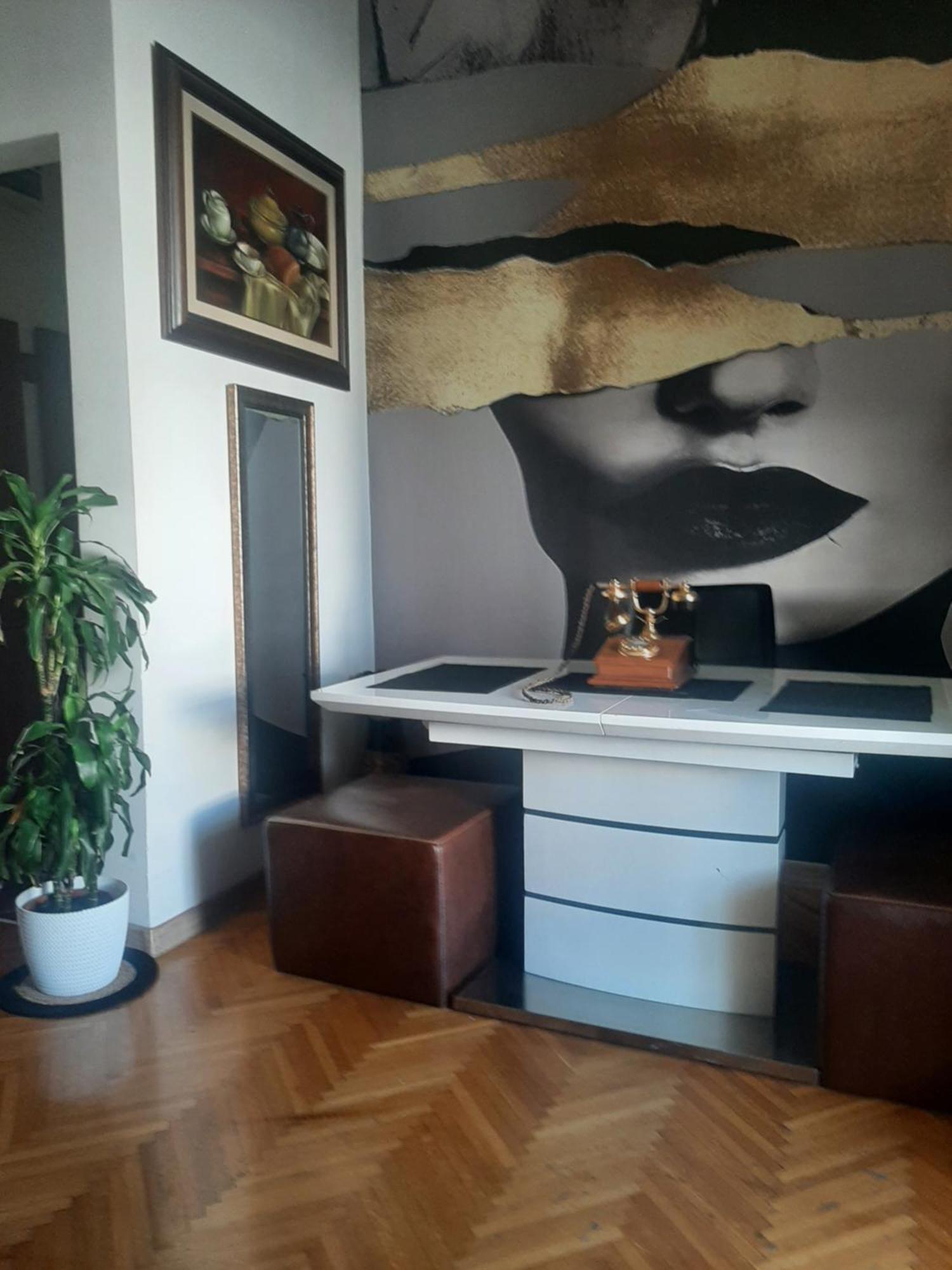 Apartamento Stylish King Downtown Podgorica Exterior foto